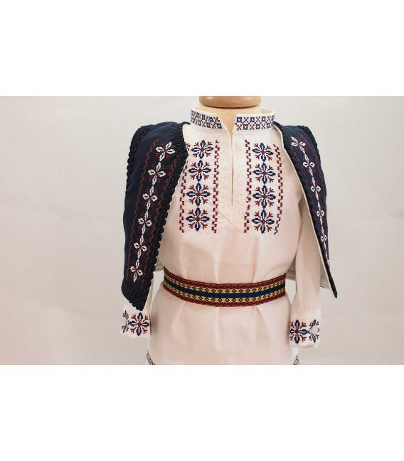 Costum botez baieti traditional Beniamin